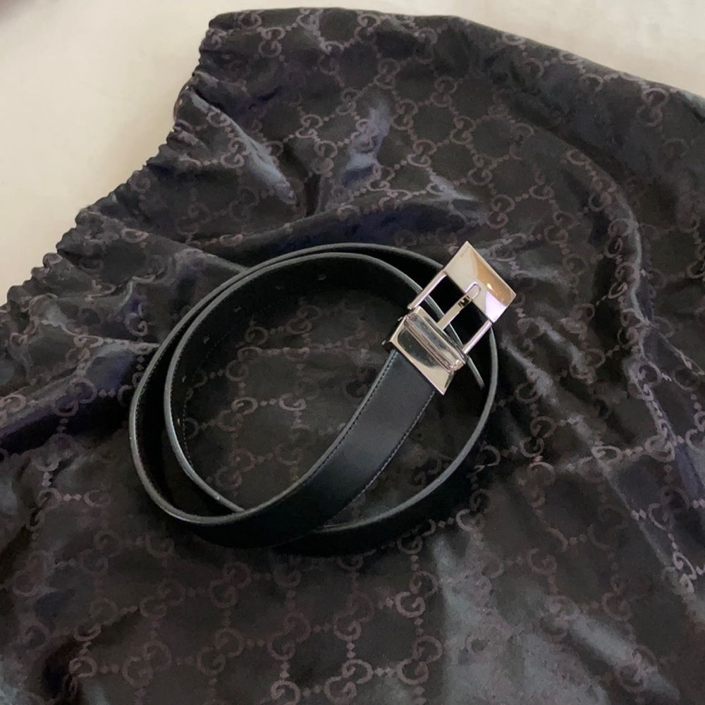 Gucci Men’s reversible buckle belt